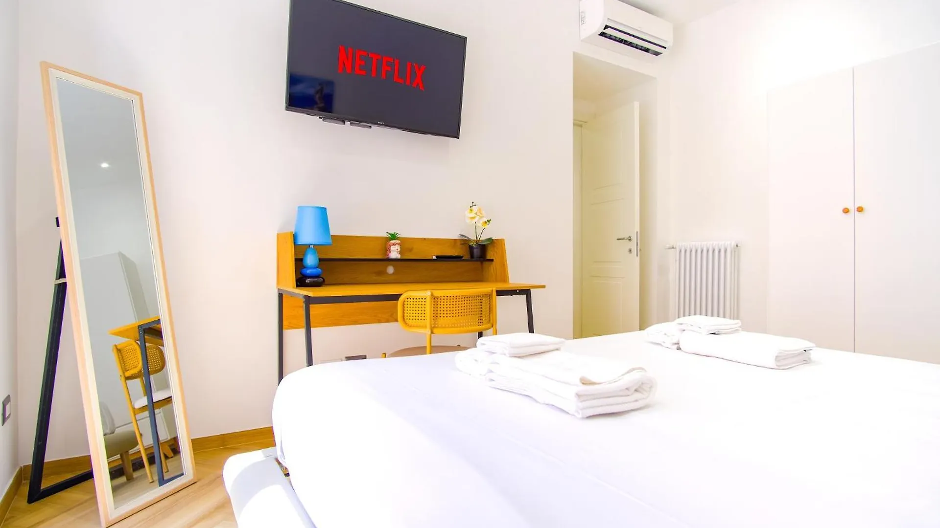 Elegantis Gracchi Apartment - Your Chic Retreat In Central Rome - Vatican Area