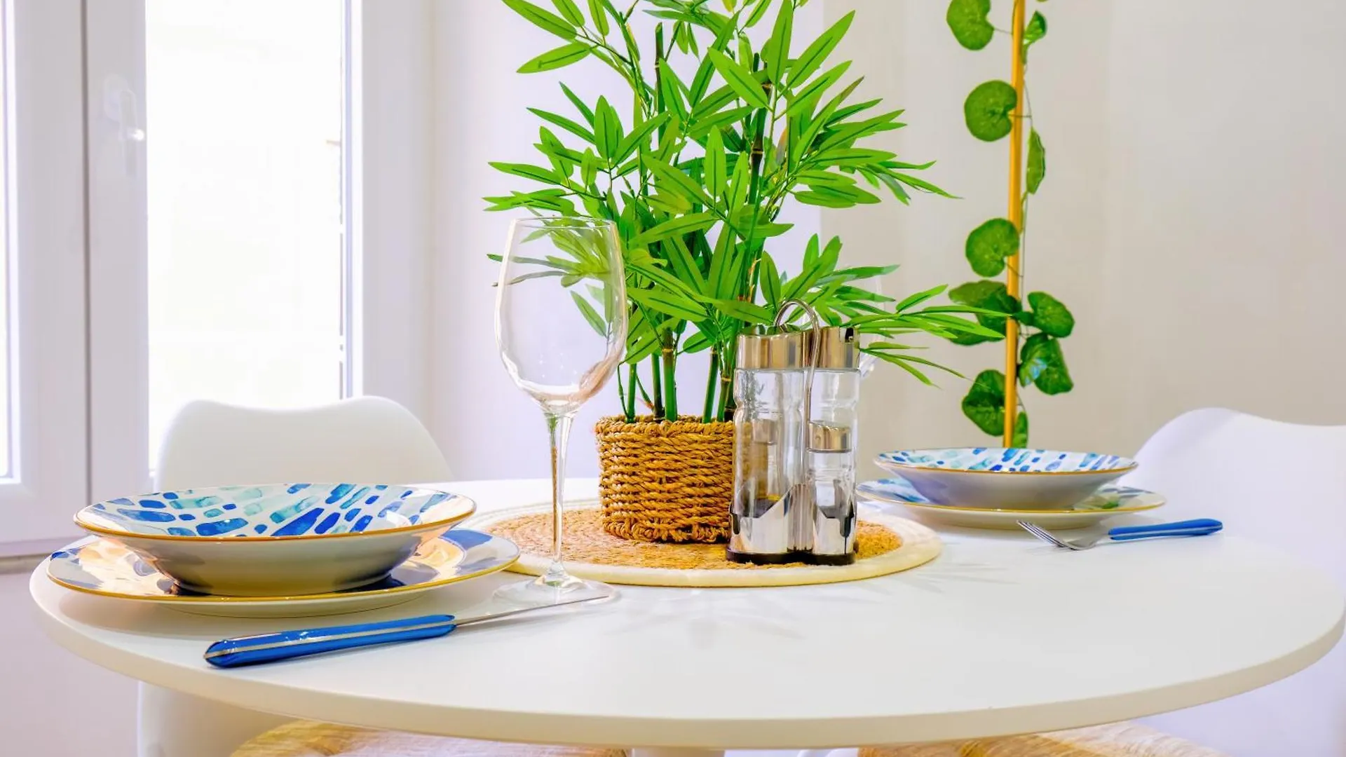 Elegantis Gracchi Apartment - Your Chic Retreat In Central Rome - Vatican Area